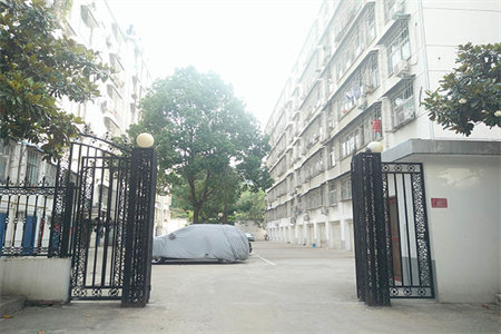 万达广场旁东方今典D区好房子经典小三房证齐可按揭